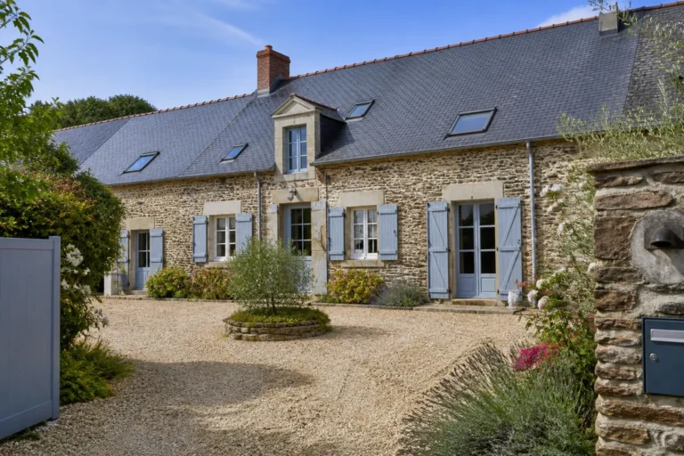 Longere traditionnelle avec cour en Loire Atlantique